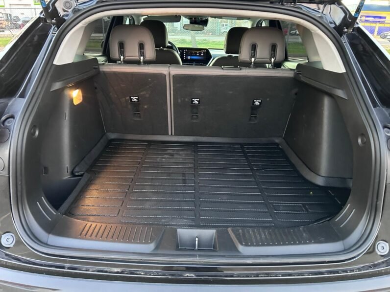 
								2024 Chevrolet Trax Activ 2WD SUV full									