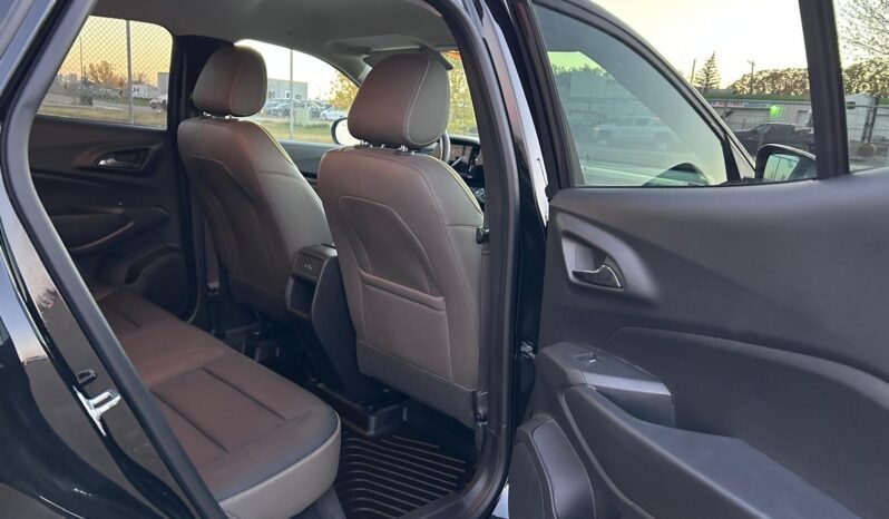 
								2024 Chevrolet Trax Activ 2WD SUV full									
