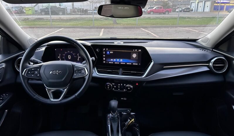 
								2024 Chevrolet Trax Activ 2WD SUV full									