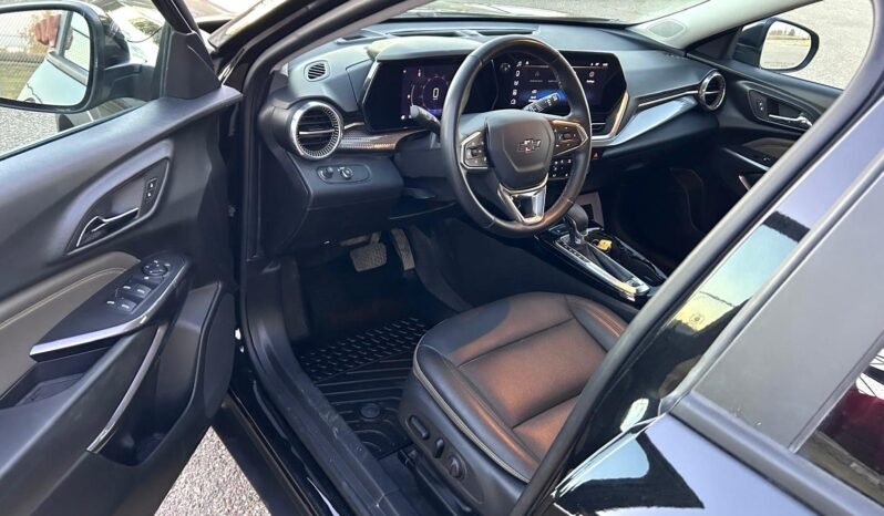 
								2024 Chevrolet Trax Activ 2WD SUV full									