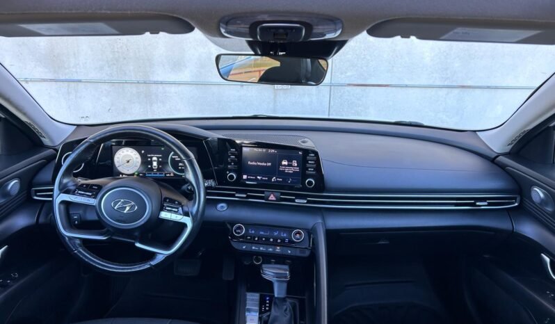 
								2022 Hyundai Elantra Hybrid Limited Sedan full									