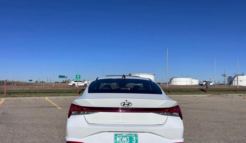 
								2022 Hyundai Elantra Hybrid Limited Sedan full									