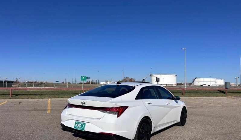 
								2022 Hyundai Elantra Hybrid Limited Sedan full									