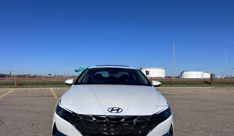 
								2022 Hyundai Elantra Hybrid Limited Sedan full									