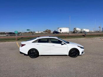 2022 Hyundai Elantra Hybrid Limited Sedan