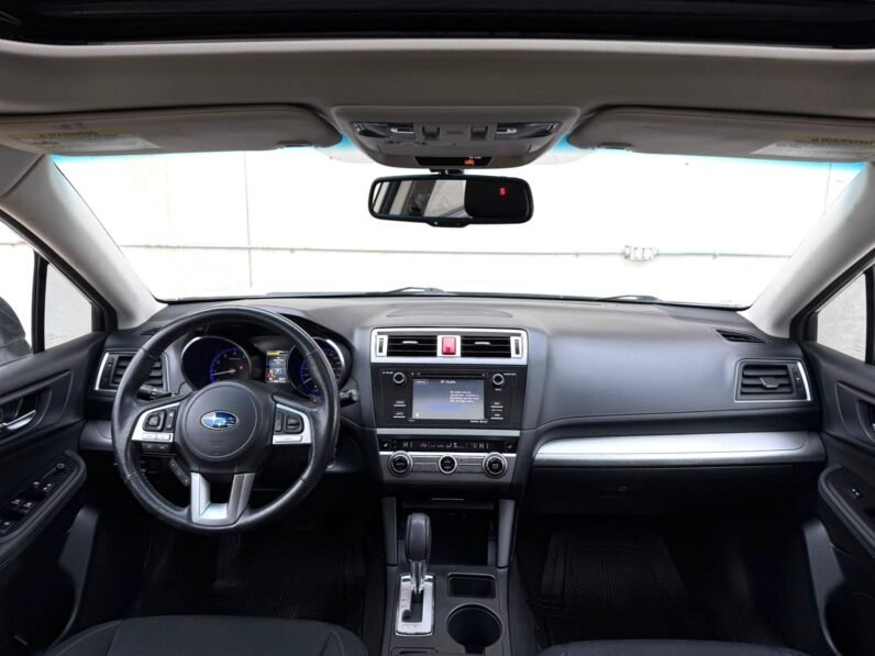 
								2015 Subaru Legacy AWD Sedan full									