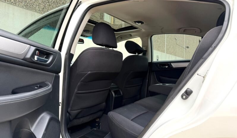 
								2015 Subaru Legacy AWD Sedan full									